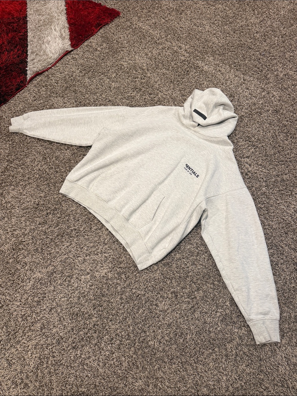 Essentials sweater - Picture 3 of 8